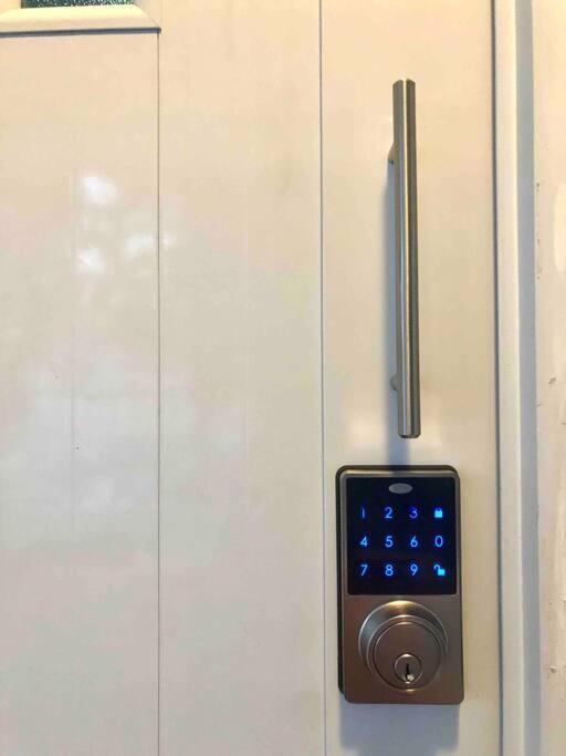 Spacius 4Br Home In Trendy Loiza St, Near Beach San Juan Ngoại thất bức ảnh