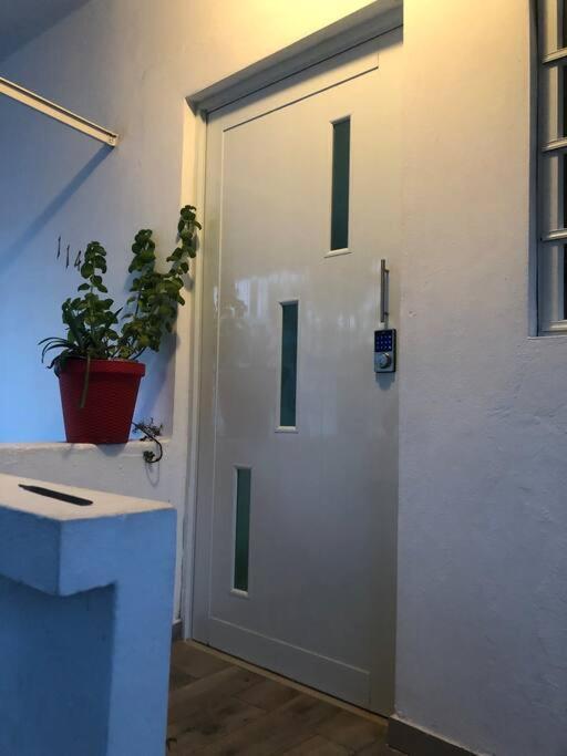 Spacius 4Br Home In Trendy Loiza St, Near Beach San Juan Ngoại thất bức ảnh